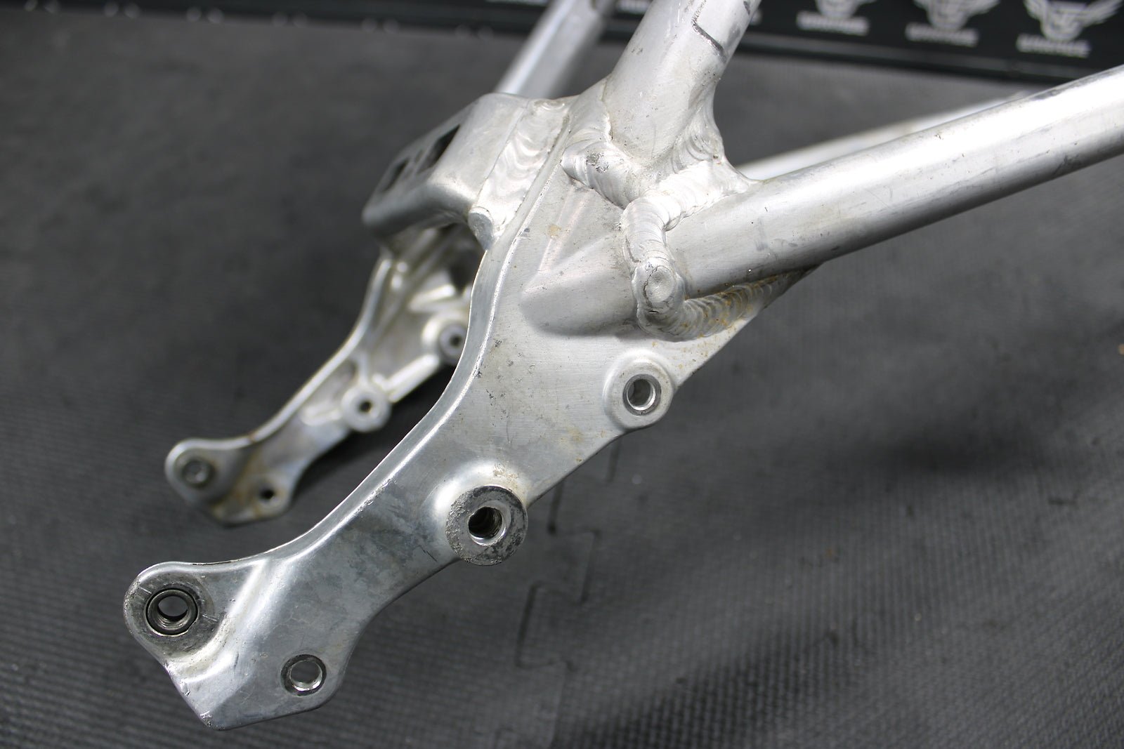 2007 06 - 09 HONDA CRF250R OEM REAR BACK SUB FRAME SUBFRAME RAIL 50200 - KRN - 850 - hggarage