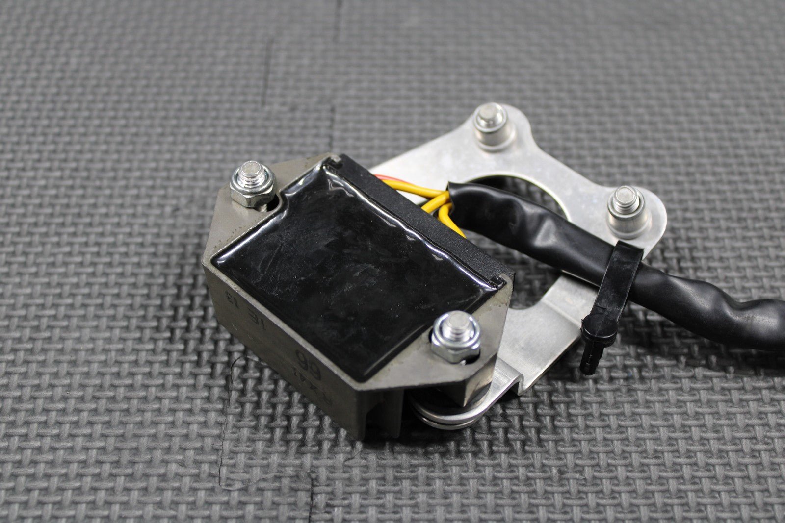 2022 KAWASAKI KX250X KX250 KX450 OEM RECTIFIER VOLTAGE REGULATOR 21066 - 0743 - hggarage
