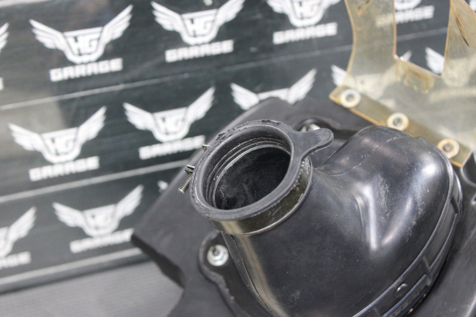 2003 KAWASAKI KX65 00 - 22 OEM AIRBOX INTAKE AIR CLEANER CASE 11011 - 1578 - hggarage