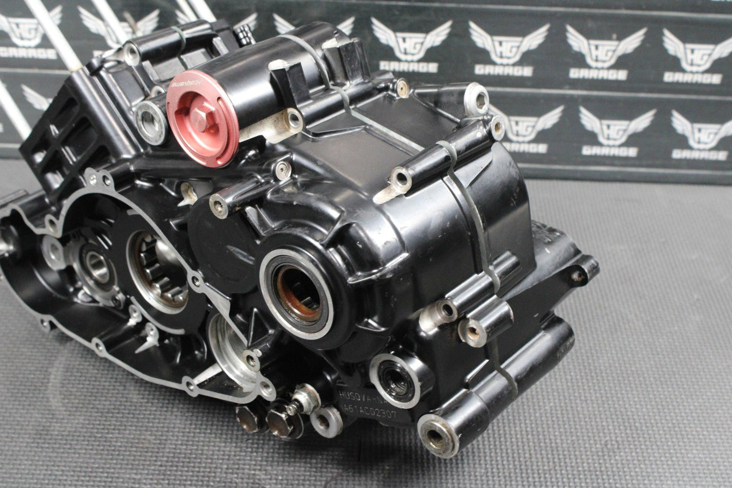 2013 HUSQVARNA TE511 OEM LEFT RIGHT ENGINE MOTOR CRANKCASE CRANK CASES BLOCK - hggarage