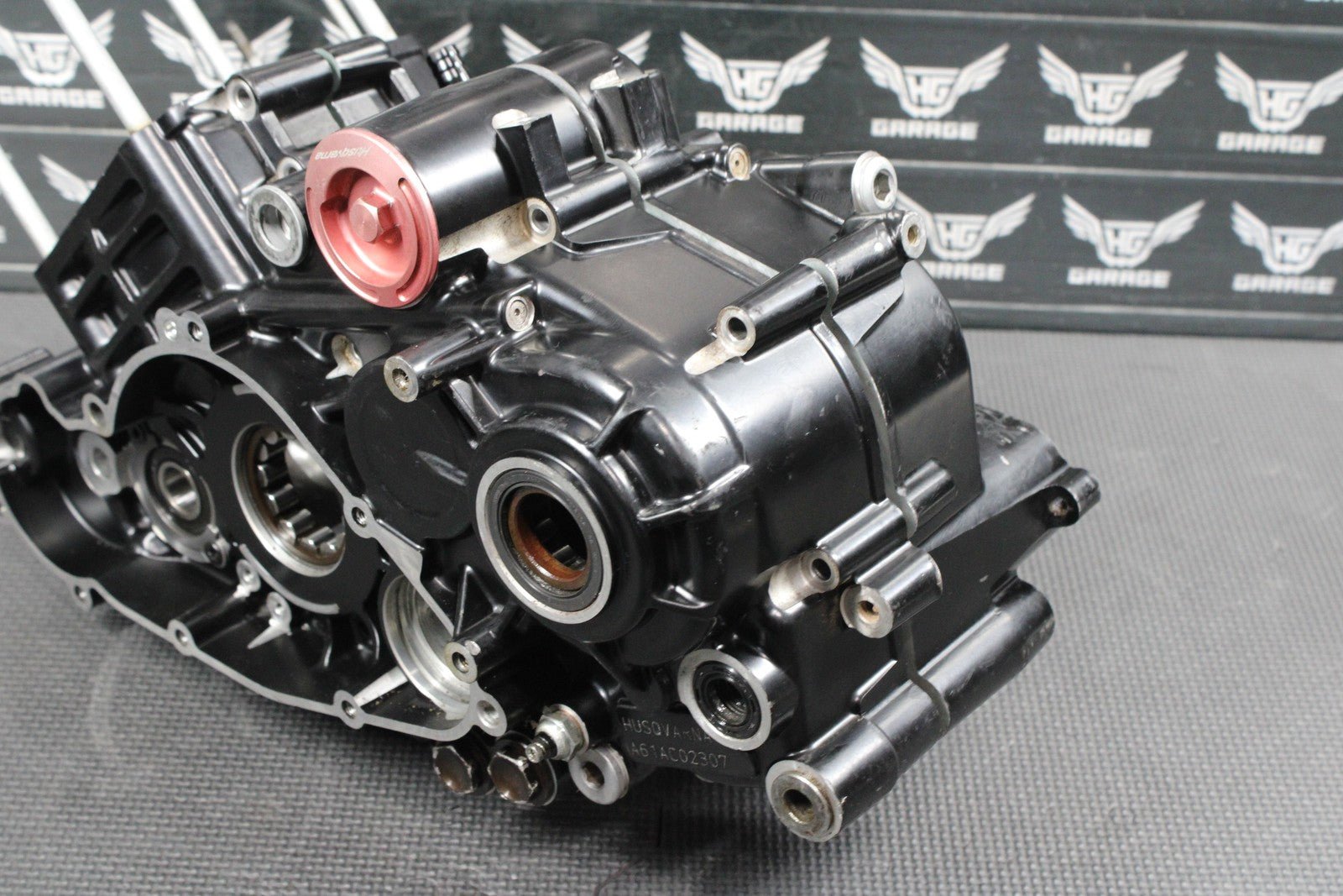 2013 HUSQVARNA TE511 OEM LEFT RIGHT ENGINE MOTOR CRANKCASE CRANK CASES BLOCK - hggarage