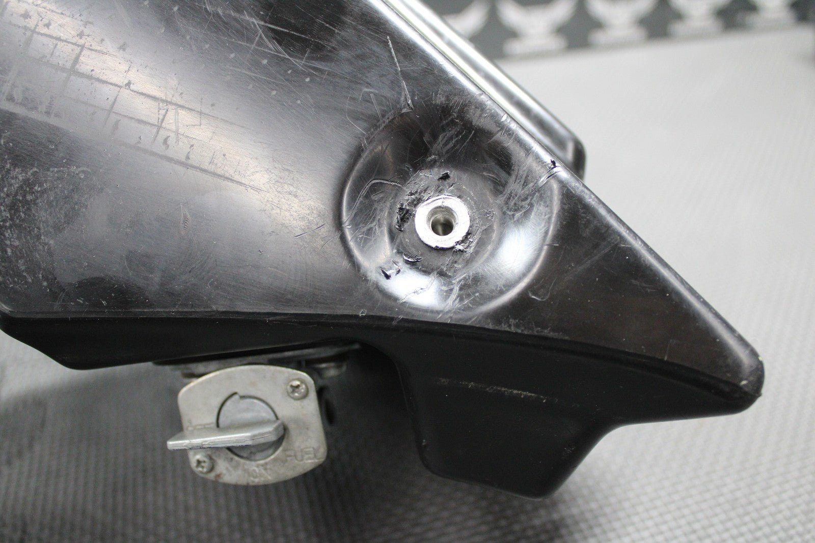 2009 YAMAHA 06 - 09 YZ250F YZ450F OEM GAS FUEL TANK CELL PETROL RESERVOIR GOOD! - hggarage