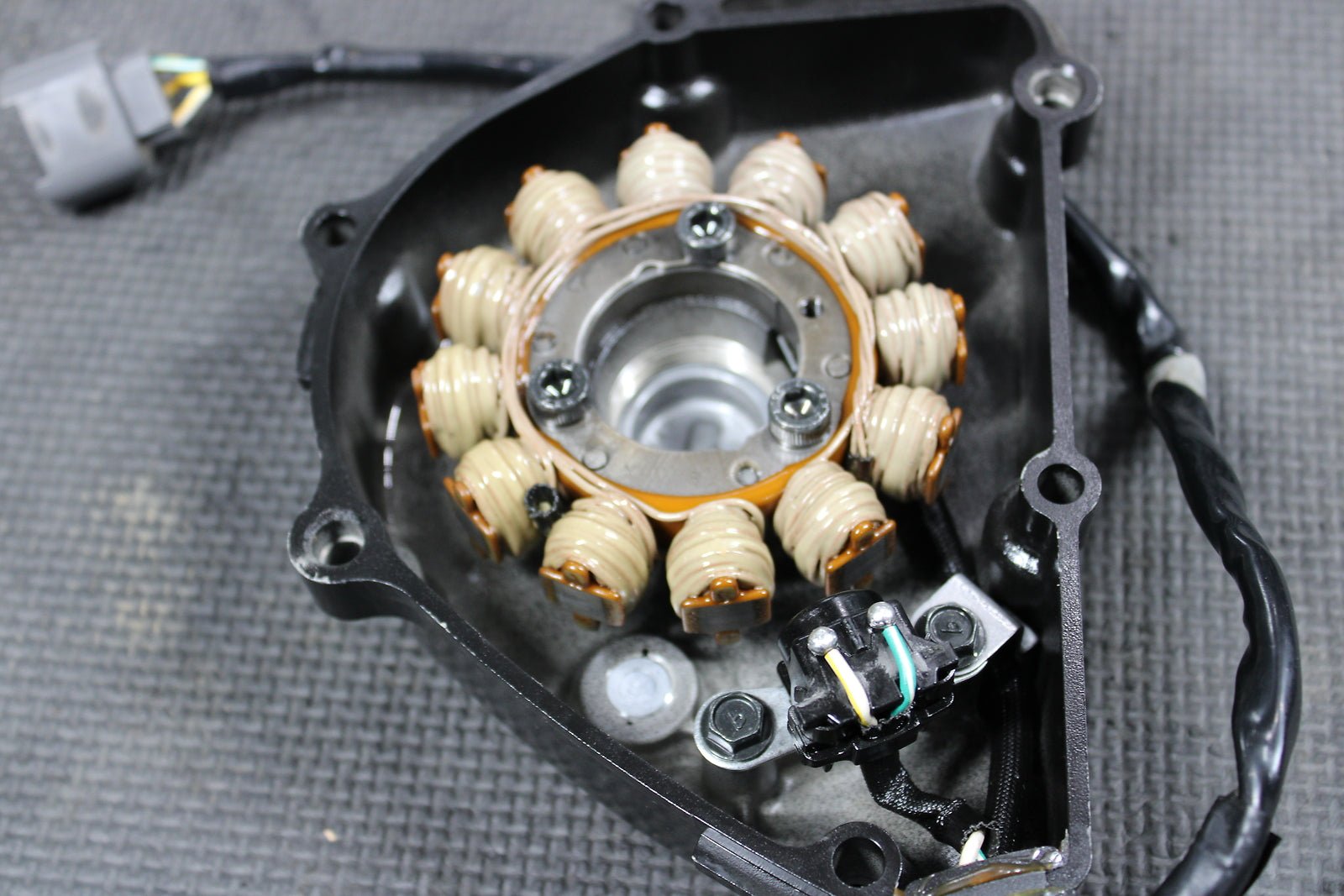 2012 KAWASAKI KX250F OEM STATOR MAGNETO GENERATOR ALTERNATOR ASSEMBLY - hggarage