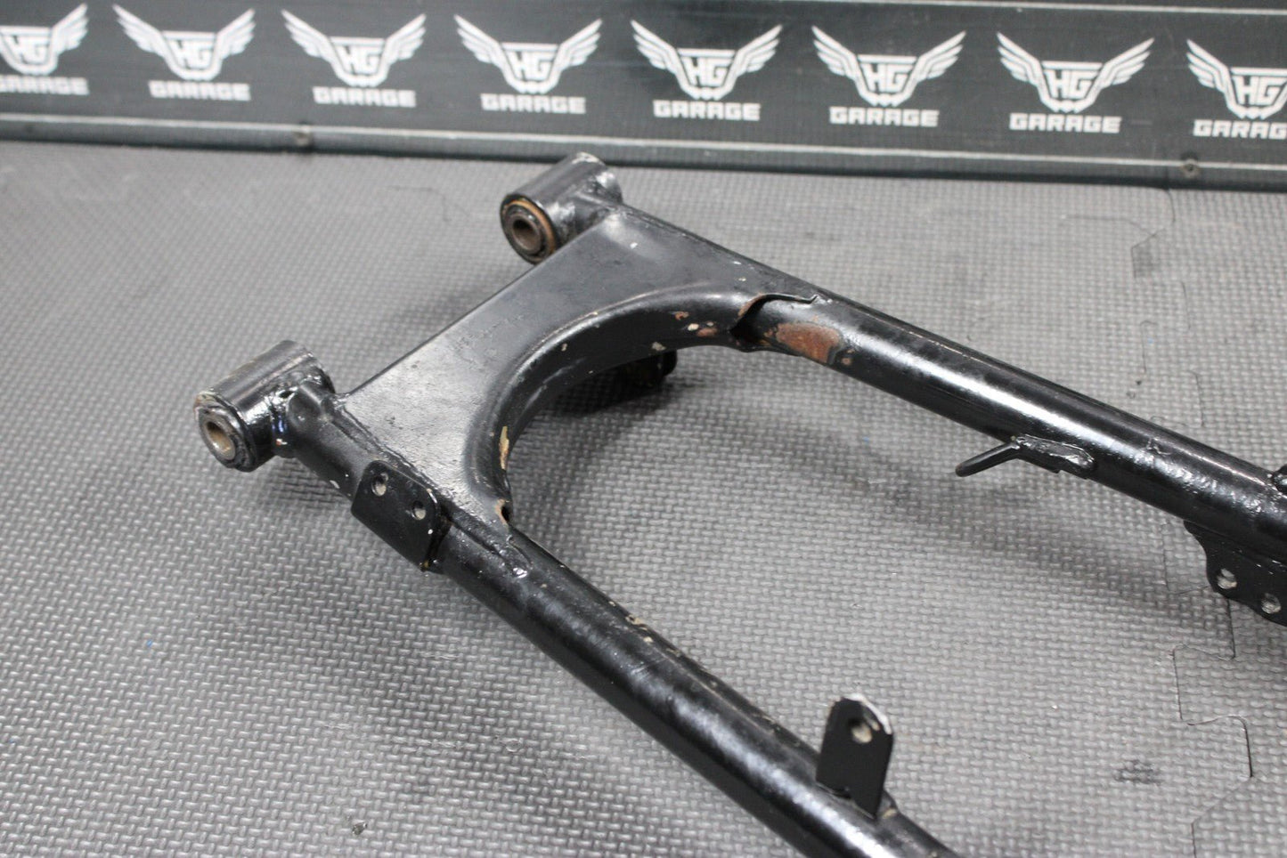 1997 YAMAHA RT100 92 - 00 OEM SWINGARM SWING ARM SUSPENSION 3UL - 22110 - 00 - 35 - hggarage