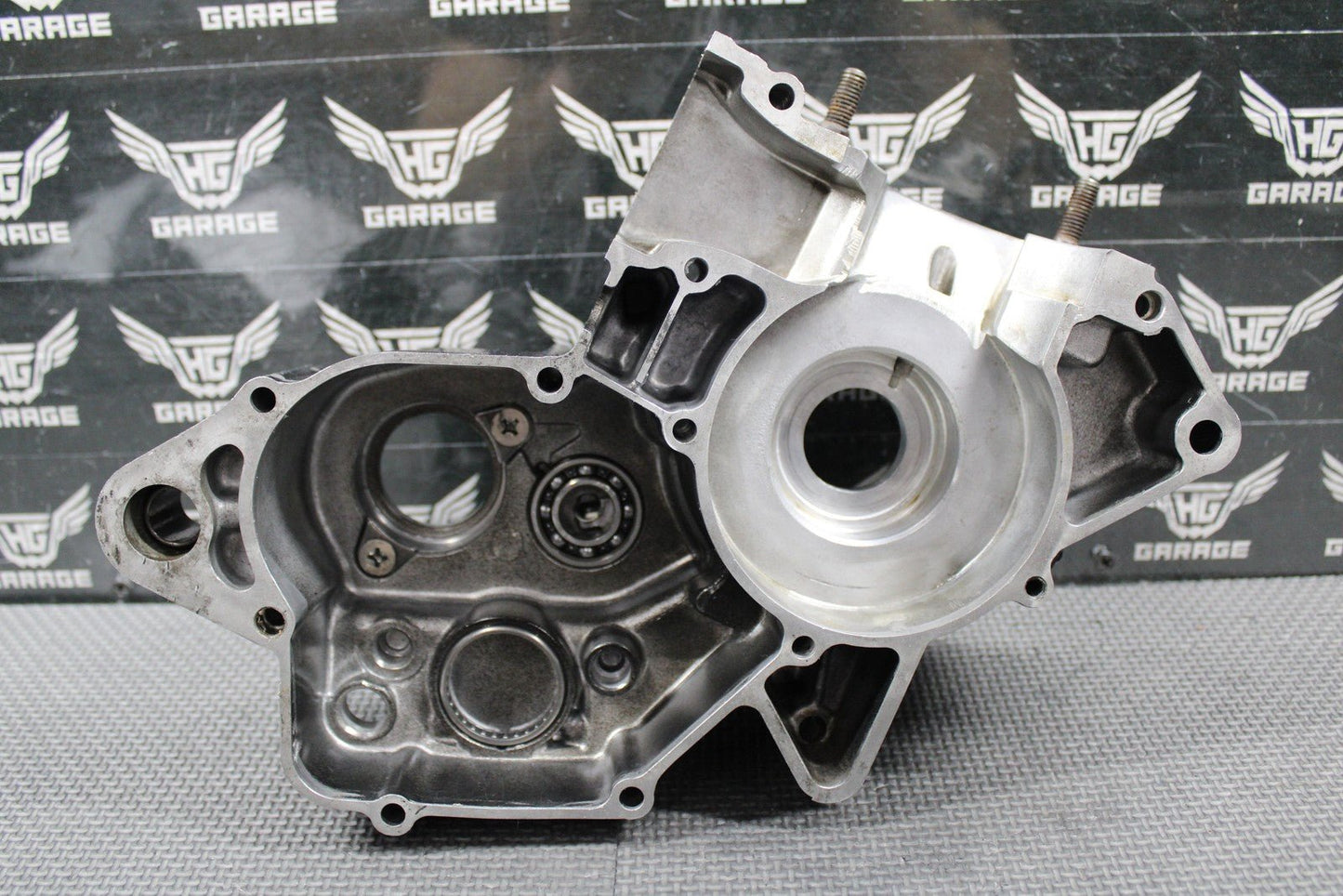 1988 HONDA CR125R OEM LEFT ENGINE MOTOR CRANKCASE CRANK CASE 112A0 - KS6 - 830 GOOD! - hggarage