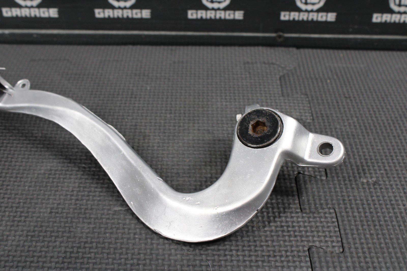 2000 SUZUKI RM125 OEM RIGHT REARSET BRAKE FOOT PEDAL 43120 - 43D10 - hggarage