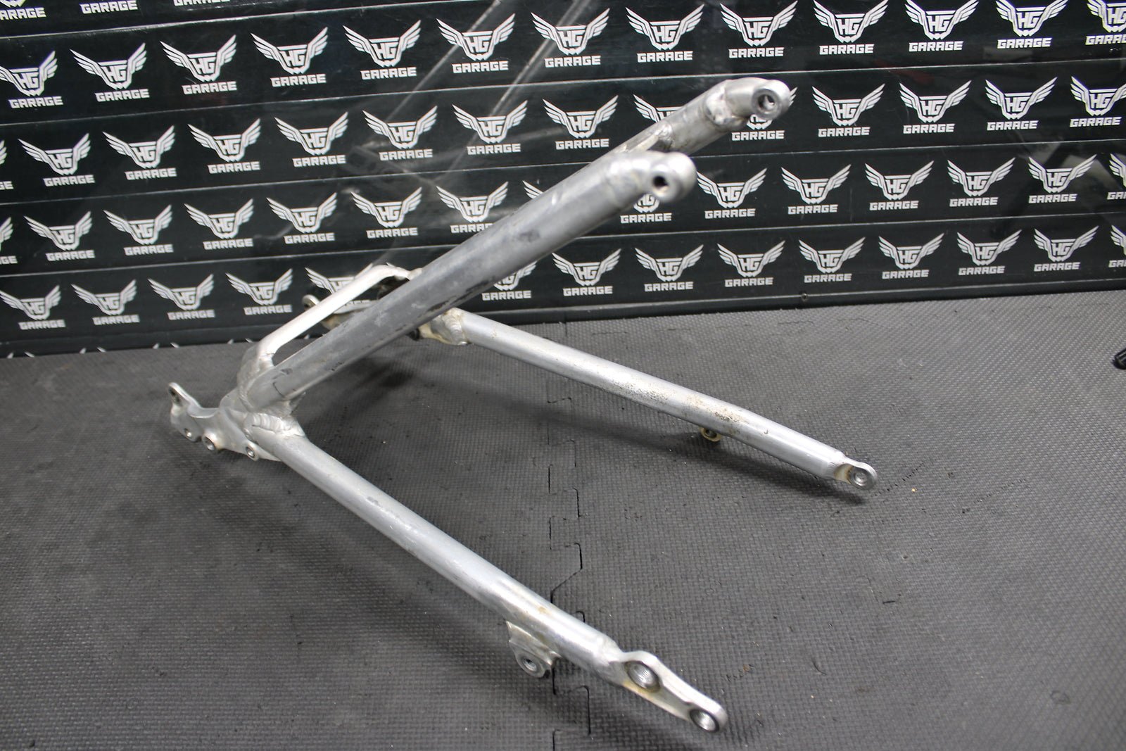 2007 06 - 09 HONDA CRF250R OEM REAR BACK SUB FRAME SUBFRAME RAIL 50200 - KRN - 850 - hggarage