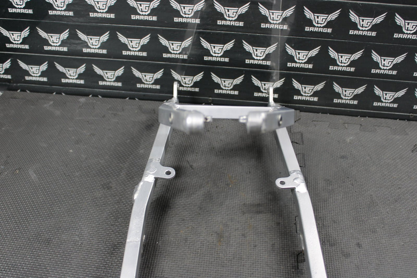 2002 HONDA CRF450R OEM REAR BACK SUB FRAME SUBFRAME 50200 - MEB - 670 - hggarage