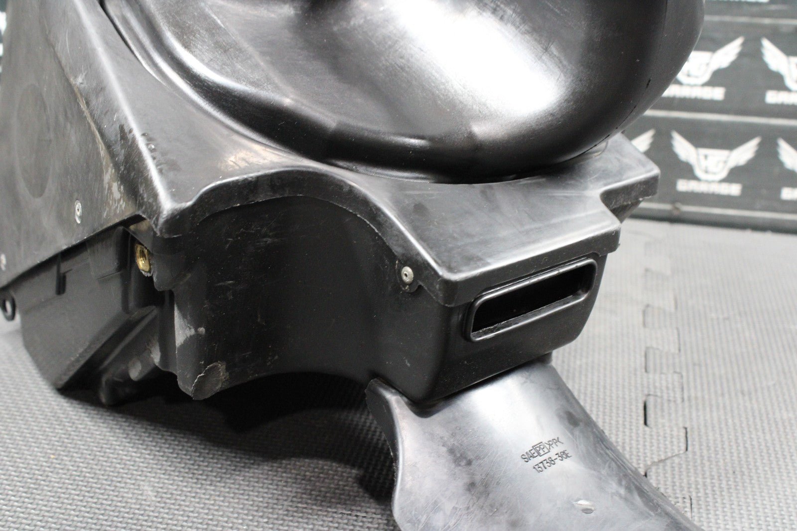 2000 SUZUKI RM125 OEM AIRBOX INTAKE AIR CLEANER CASE BOOT 13700 - 36E20 - hggarage
