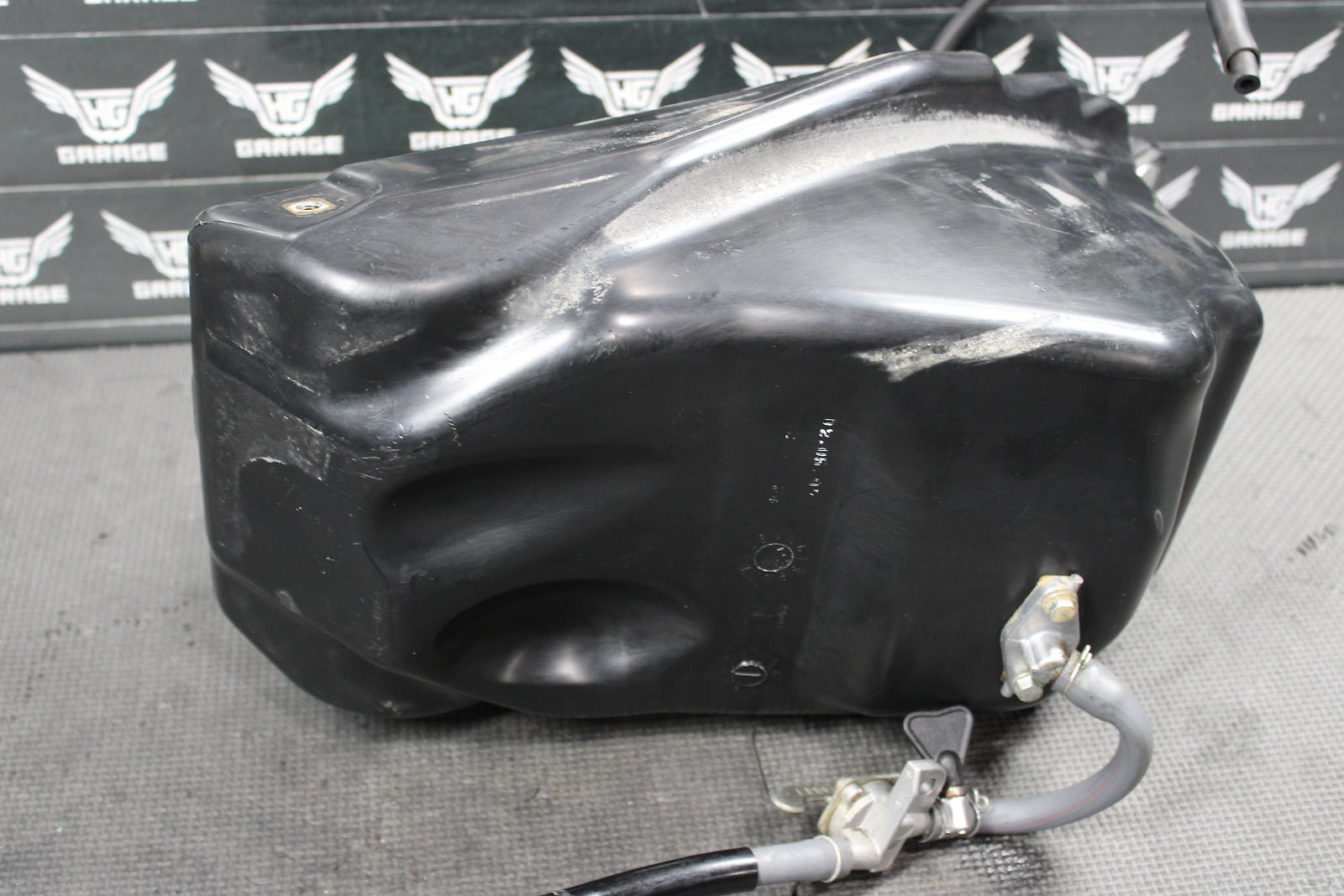 2003 Honda CRF450R OEM Gas Fuel Tank Cell Petrol Reservoir 17510 - Meb - 670 - hggarage
