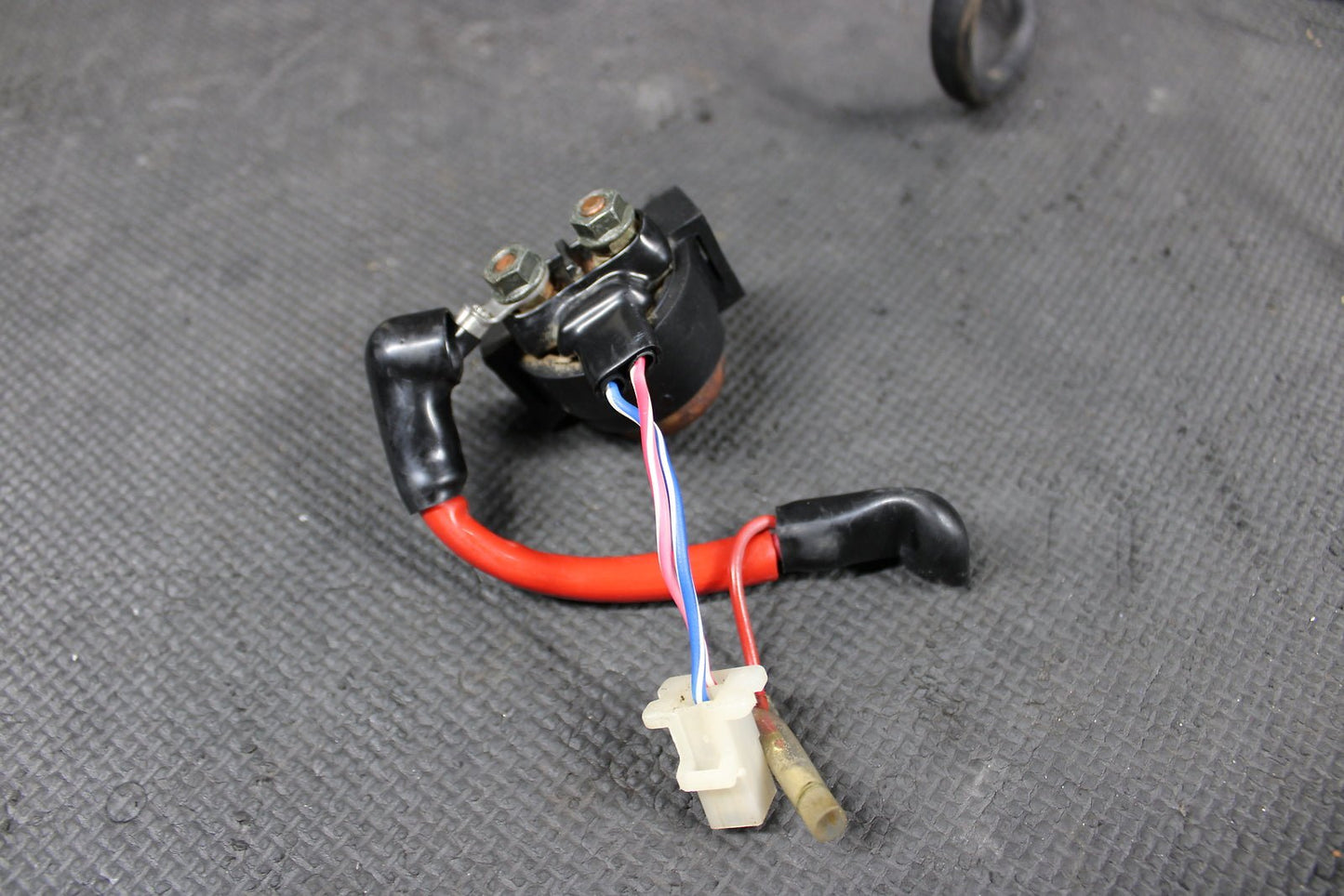 2001 YAMAHA TTR225 OEM STARTER MOTOR CABLE WIRE LEAD STARTER RELAY 4KD - 81940 - 0 - hggarage