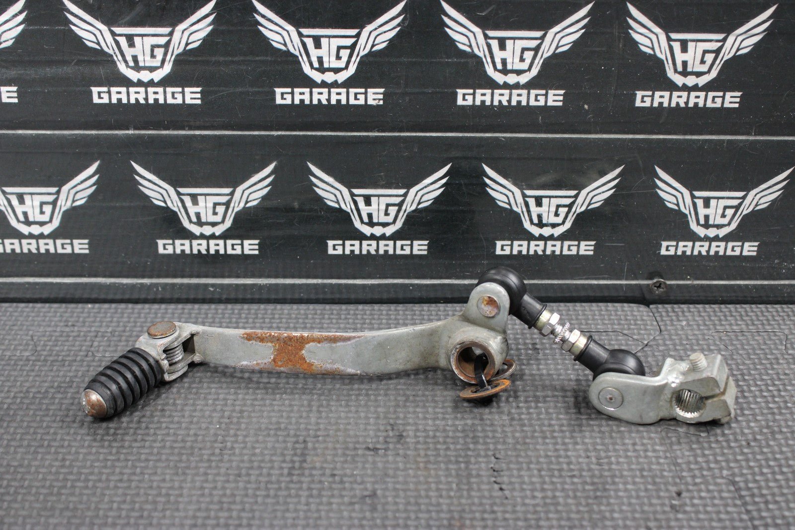 2000 YAMAHA TTR125 TTR125L OEM SHIFTER PEDAL LINKAGE GOOD! 5HP - 18110 - 00 - 00 - hggarage