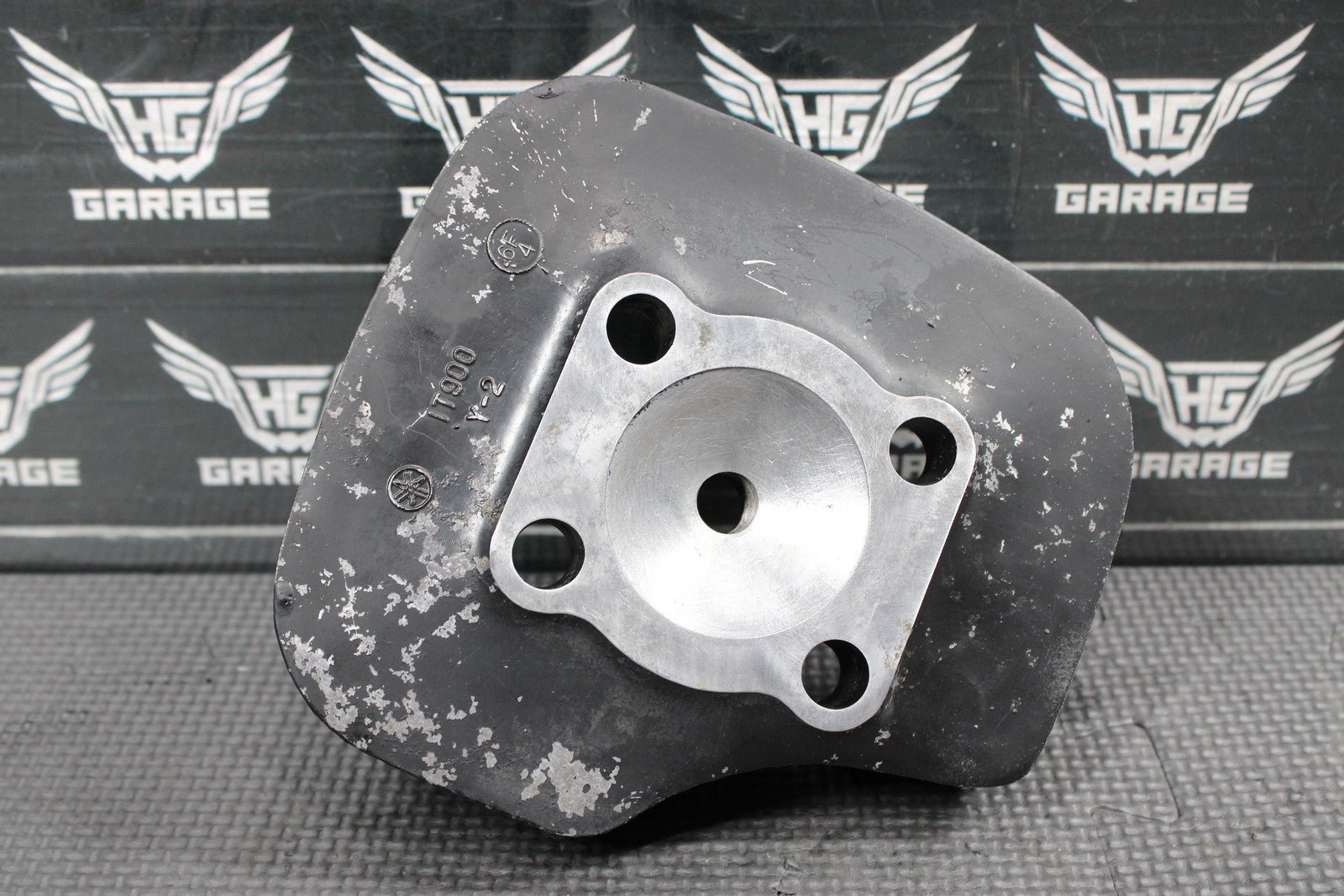 1997 YAMAHA 90 - 00 RT100 ENGINE MOTOR CYLINDER HEAD 1T9 - 11111 - 00 - 00 GOOD! - hggarage
