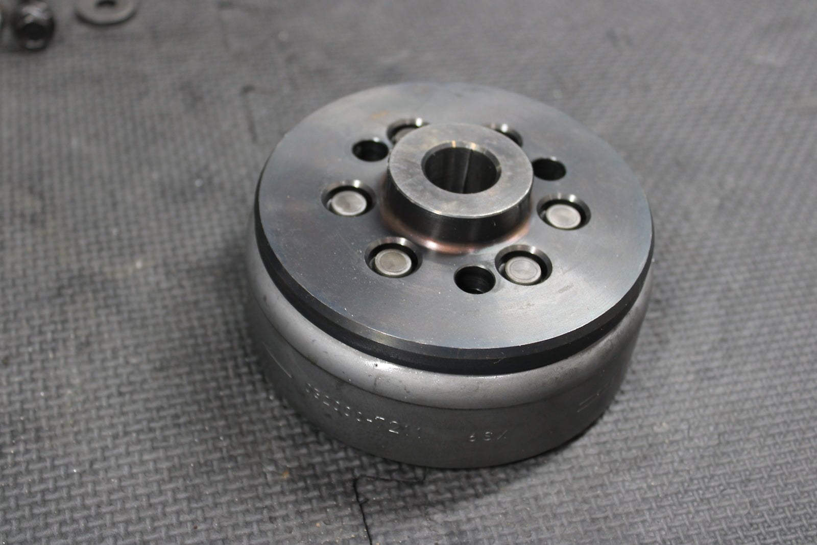 1998 Honda XR200R 1990 1991 / 93 - 02 Stator Magneto Rotor Flywheel 31110 - KT0 - 004 - hggarage