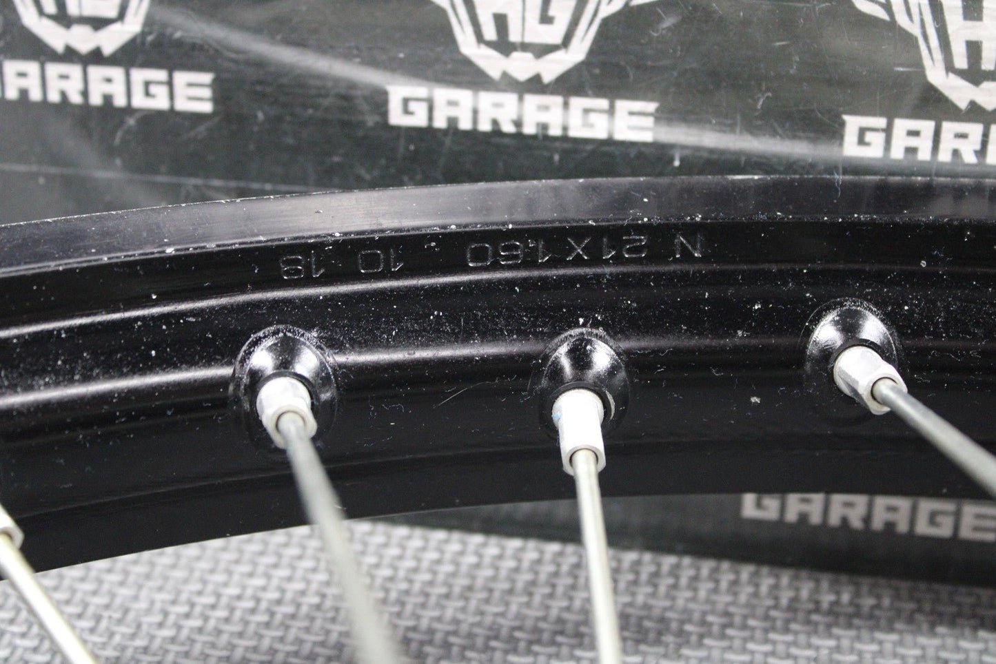 2020 SUZUKI RMZ250 RMZ450 OEM BLACK FRONT WHEEL RIM HUB ROTOR 54100 - 37K00 GOOD! - hggarage