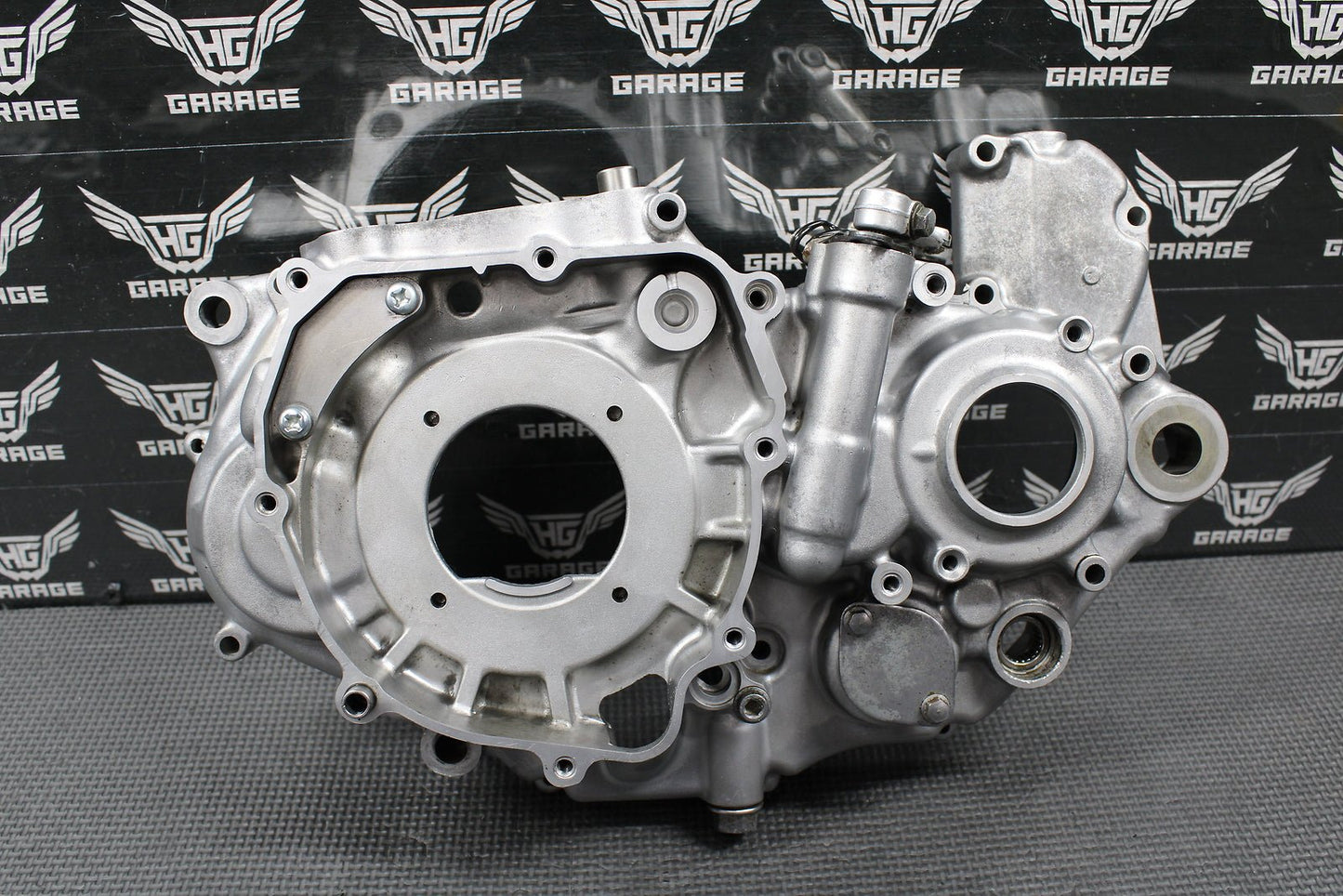 2000 SUZUKI 00 - 23 DRZ400 DRZ400S OEM LEFT RIGHT ENGINE CRANKCASE CRANK CASES - hggarage