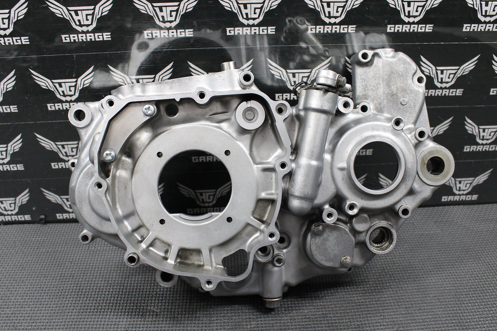 2000 SUZUKI 00 - 23 DRZ400 DRZ400S OEM LEFT RIGHT ENGINE CRANKCASE CRANK CASES - hggarage