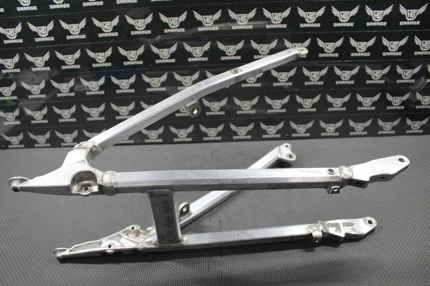 2020 SUZUKI RMZ250 18 - 20 RMZ450 OEM REAR BACK SUB FRAME SUBFRAME 41200 - 37K0 NICE - hggarage