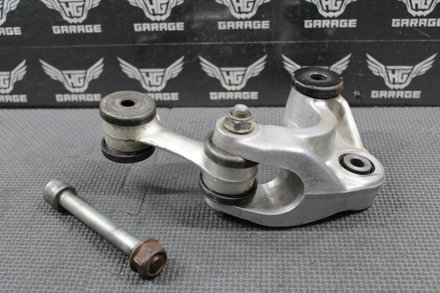 1989 HONDA 86 - 95 XR250R 1985 XR350R OEM REAR SHOCK LINKAGE LINKS 52460 - KN5 - 000 - hggarage