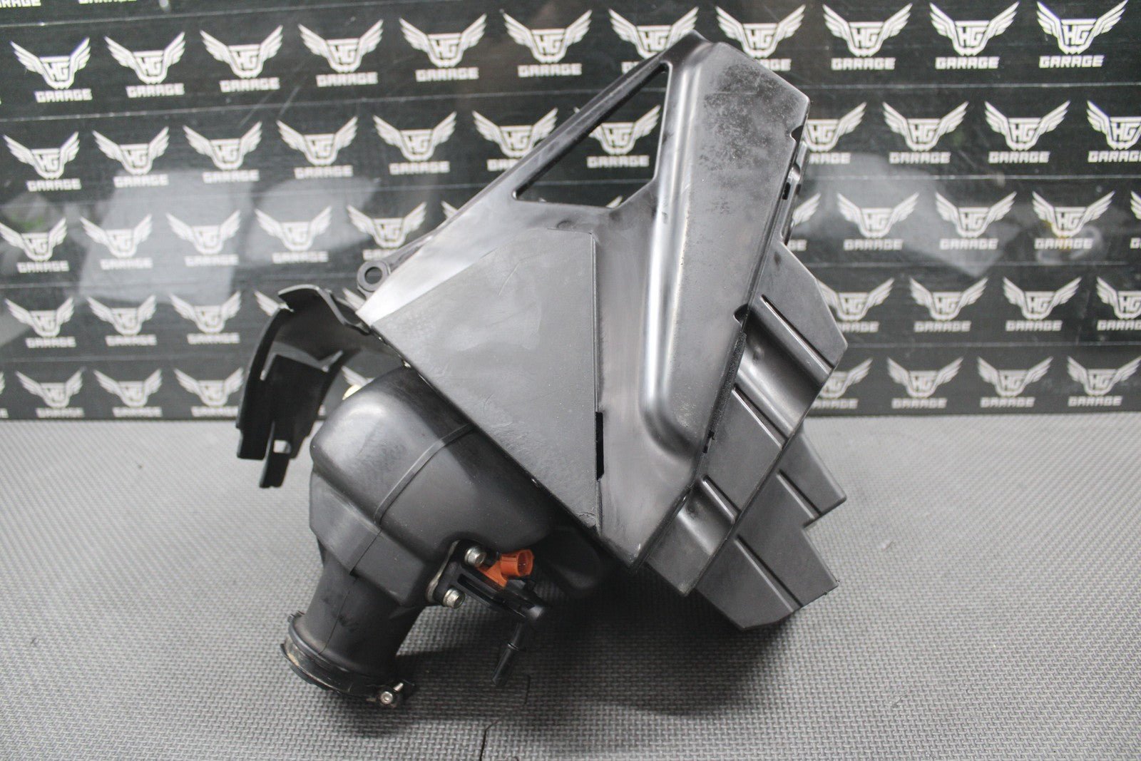 2019 SUZUKI 19 - 25 RMZ250 OEM AIRBOX AIR CLEANER FILTER BOX INTAKE BOOT INJECTOR - hggarage