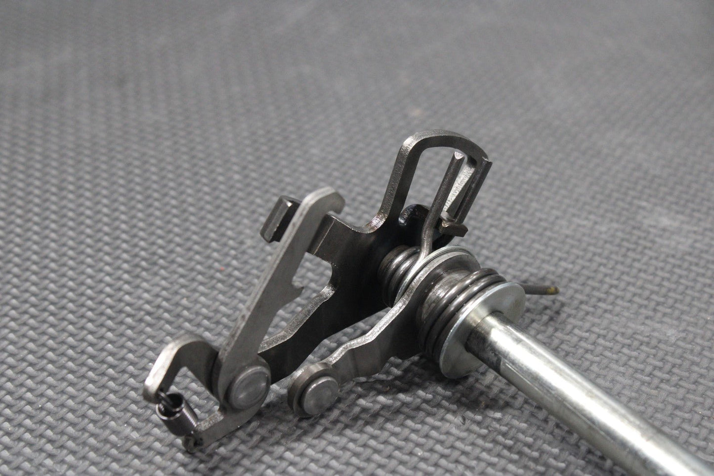 1987 YAMAHA TW200 OEM ENGINE TRANSMISSION TRANNY GEARBOX SHIFT FORKS DRUM GEARS - hggarage