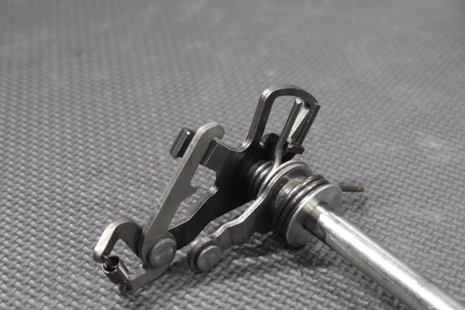 1987 YAMAHA TW200 OEM ENGINE TRANSMISSION TRANNY GEARBOX SHIFT FORKS DRUM GEARS - hggarage