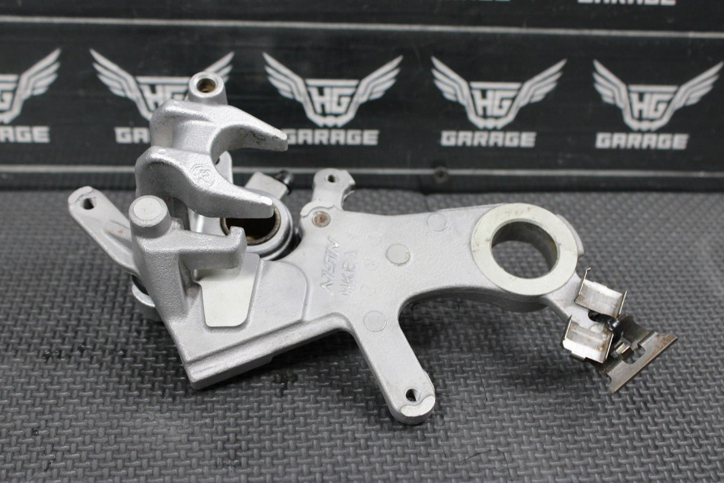 2018 HONDA CRF250R 18 - 22 OEM NISSIN REAR BACK BRAKE CALIPER 43150 - MKE - A01 - hggarage