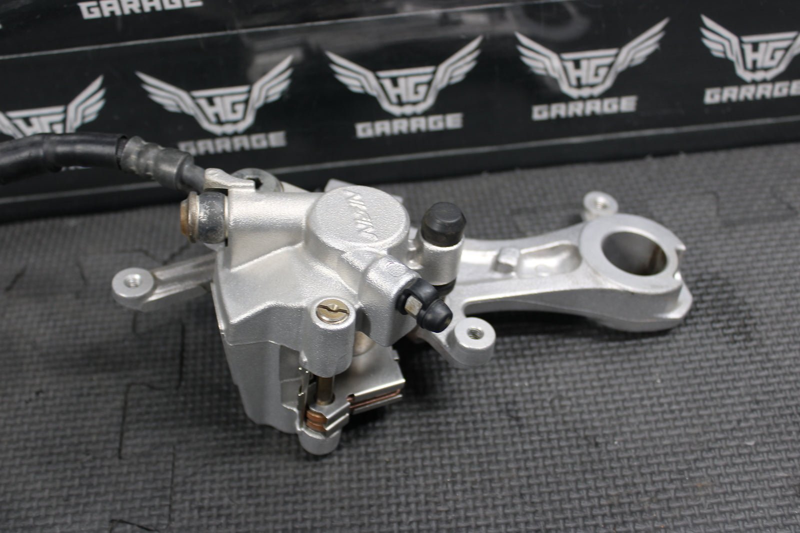 2009 YAMAHA YZ450F OEM NISSIN REAR BACK BRAKE CALIPER MASTER CYLINDER LEVER - hggarage