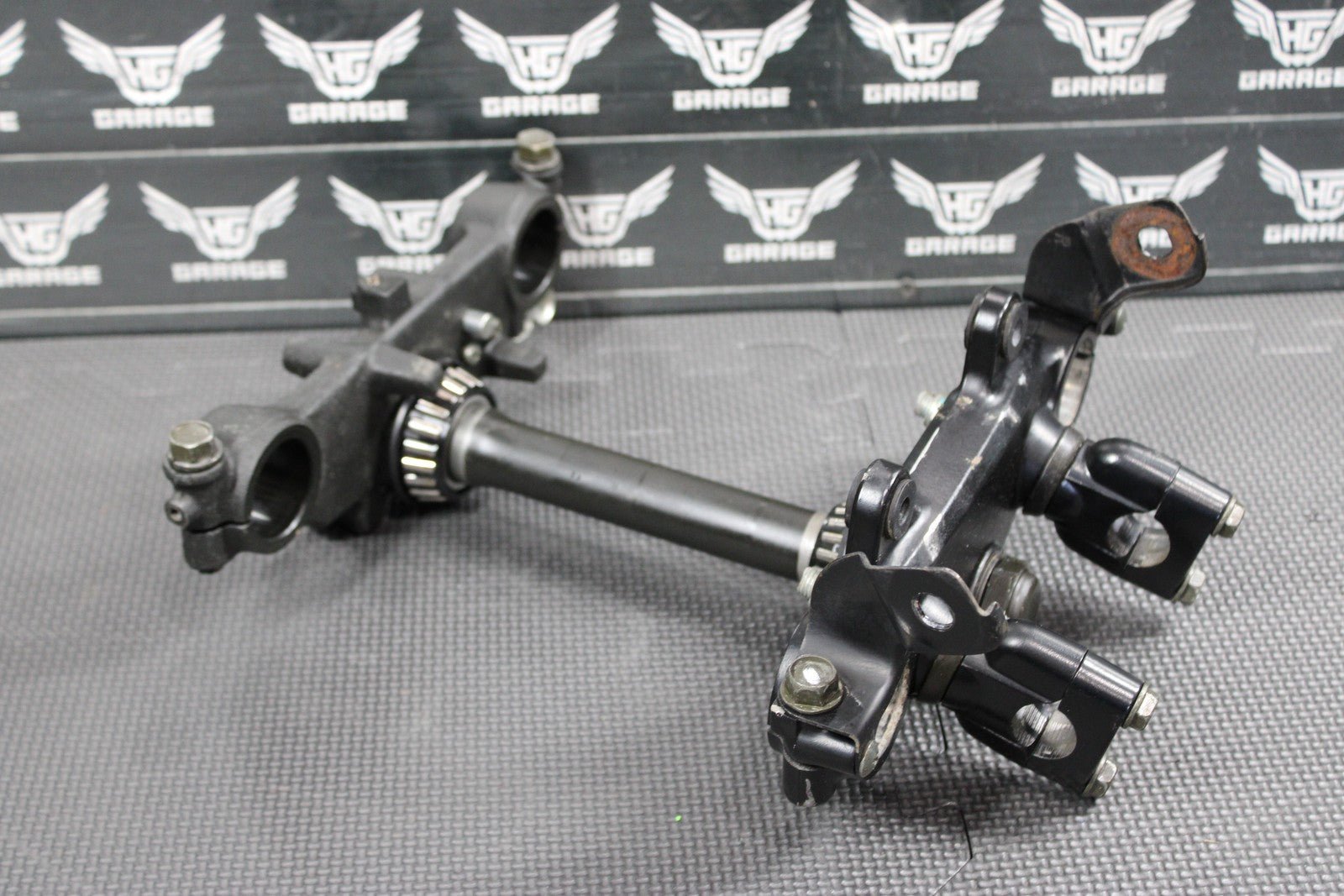 2005 SUZUKI DR200SE OEM FRONT FORKS LOWER UPPER TRIPLE TREE STEM CLAMP NICE! - hggarage