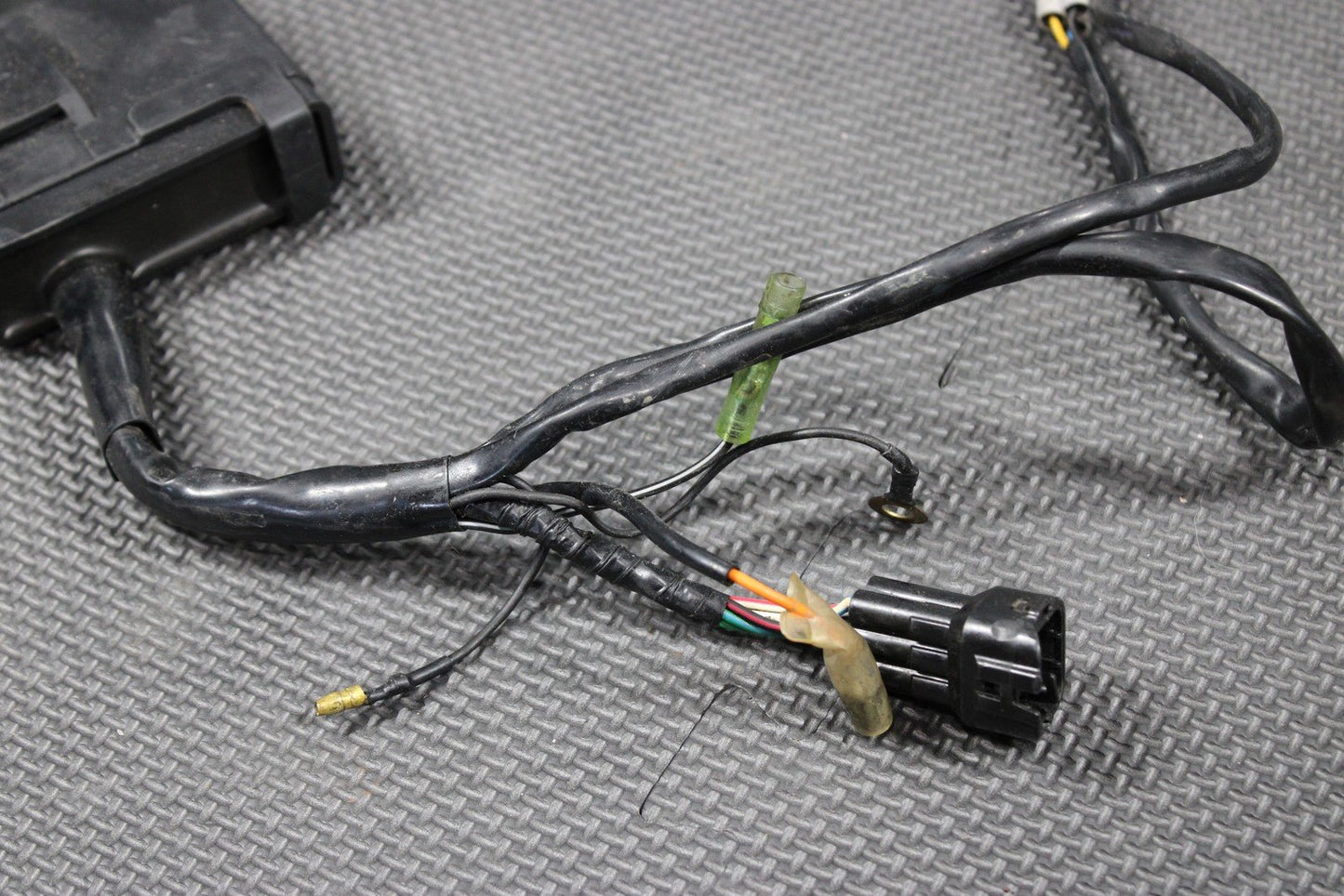 2001 00 - 01 YAMAHA YZ250 OEM ECU COMPUTER CONTROLLER UNIT ECM CDI - hggarage