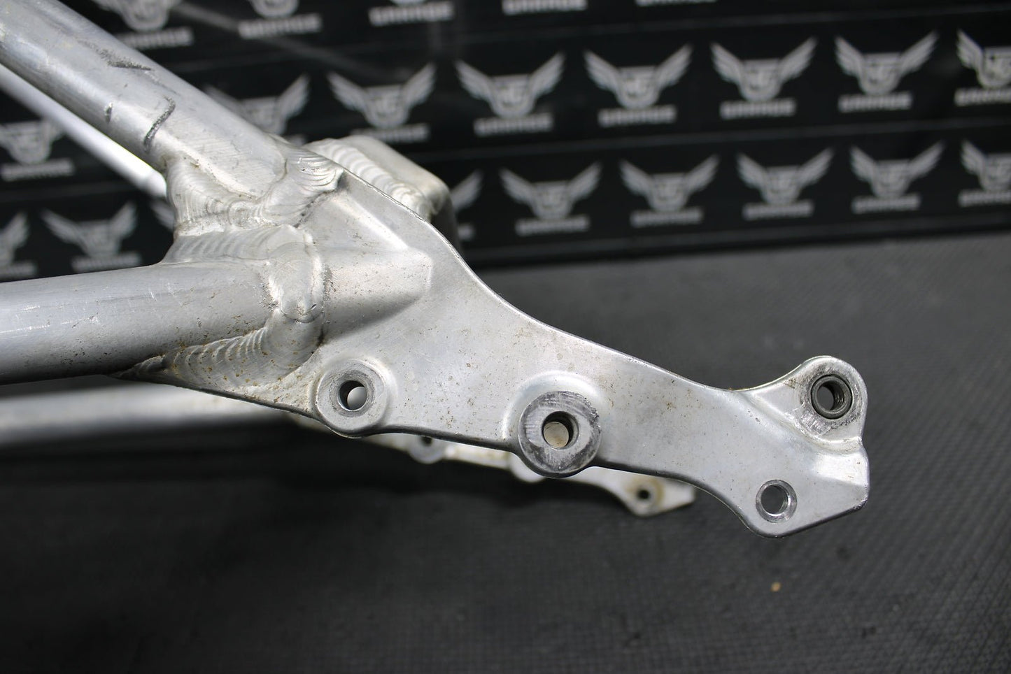 2007 06 - 09 HONDA CRF250R OEM REAR BACK SUB FRAME SUBFRAME RAIL 50200 - KRN - 850 - hggarage