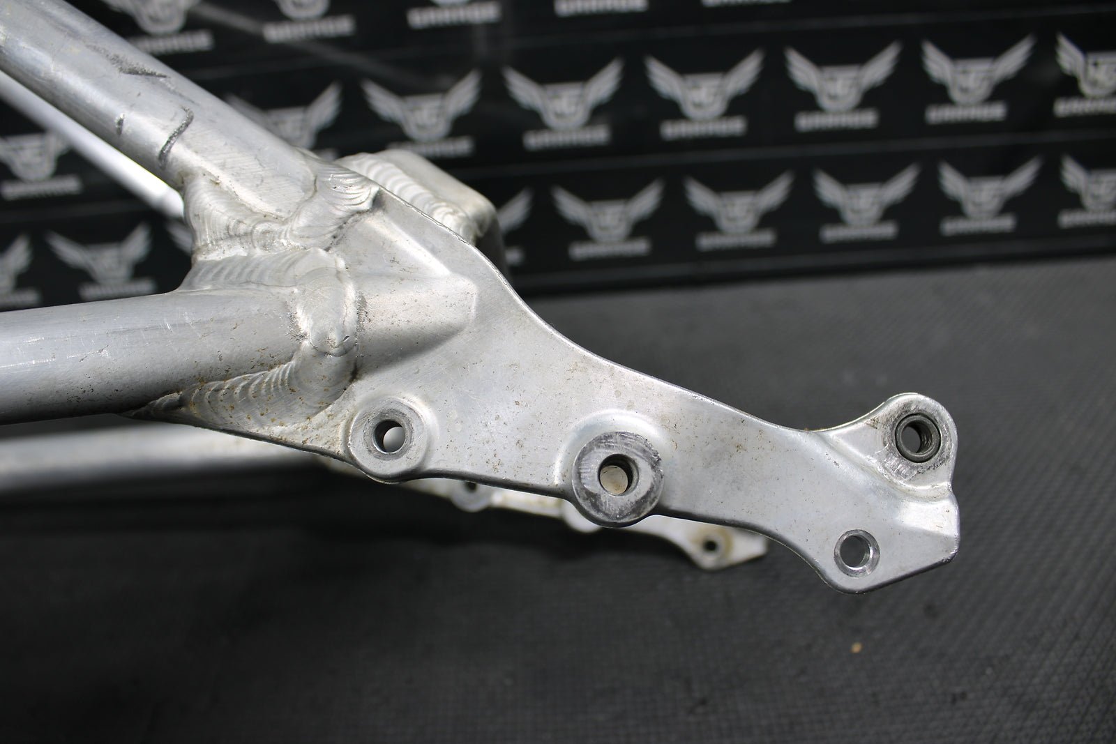 2007 06 - 09 HONDA CRF250R OEM REAR BACK SUB FRAME SUBFRAME RAIL 50200 - KRN - 850 - hggarage