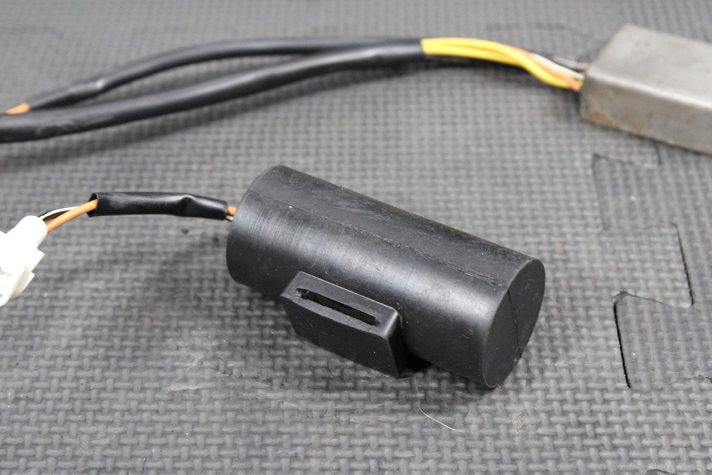 2000 SUZUKI RM125 OEM CONDENSER RECTIFIER CDI HARNESS REGULATOR - hggarage