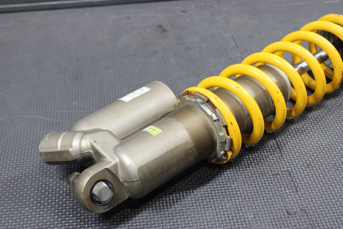 2007 HONDA CRF450R OEM REAR BACK SHOCK ABSORBER SUSPENSION 52400 - MEN - 851 - hggarage