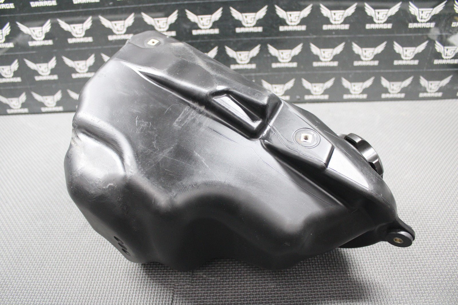 2007 05 - 08 KAWASAKI KX250F OEM GAS FUEL TANK CELL PETROL RESERVOIR 51001 - 0110 - 6Z - hggarage
