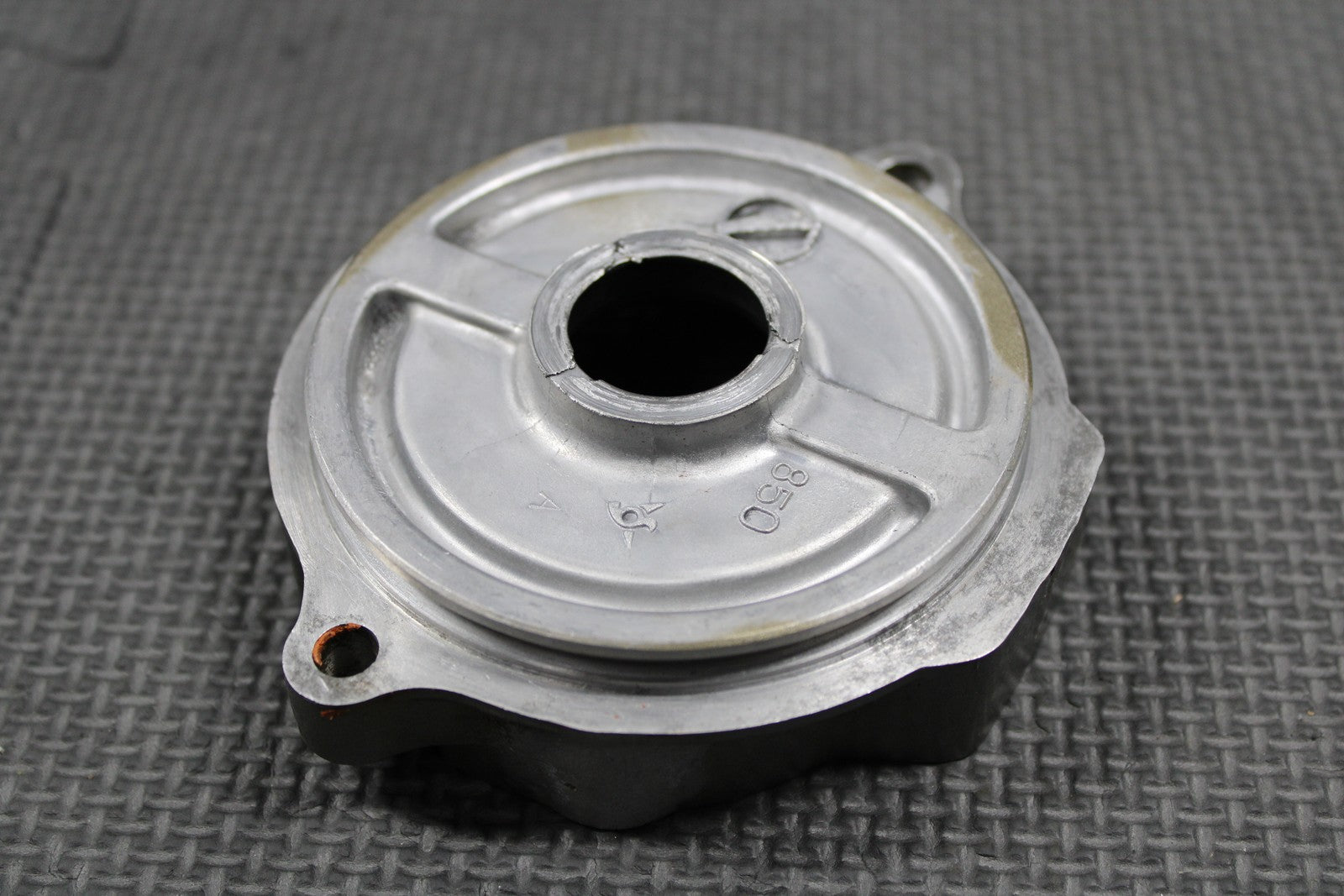 1999 HONDA XR200R 86 - 02 OEM IGNITION PULSE GENERATOR BASE & COVER 12332 - KT0 - 000 - hggarage