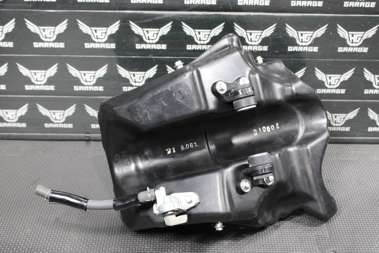 2022 HONDA 07 - 22 CRF150RB OEM GAS TANK FUEL CELL RESERVOIR 17510 - KSE - 000 MINT! - hggarage