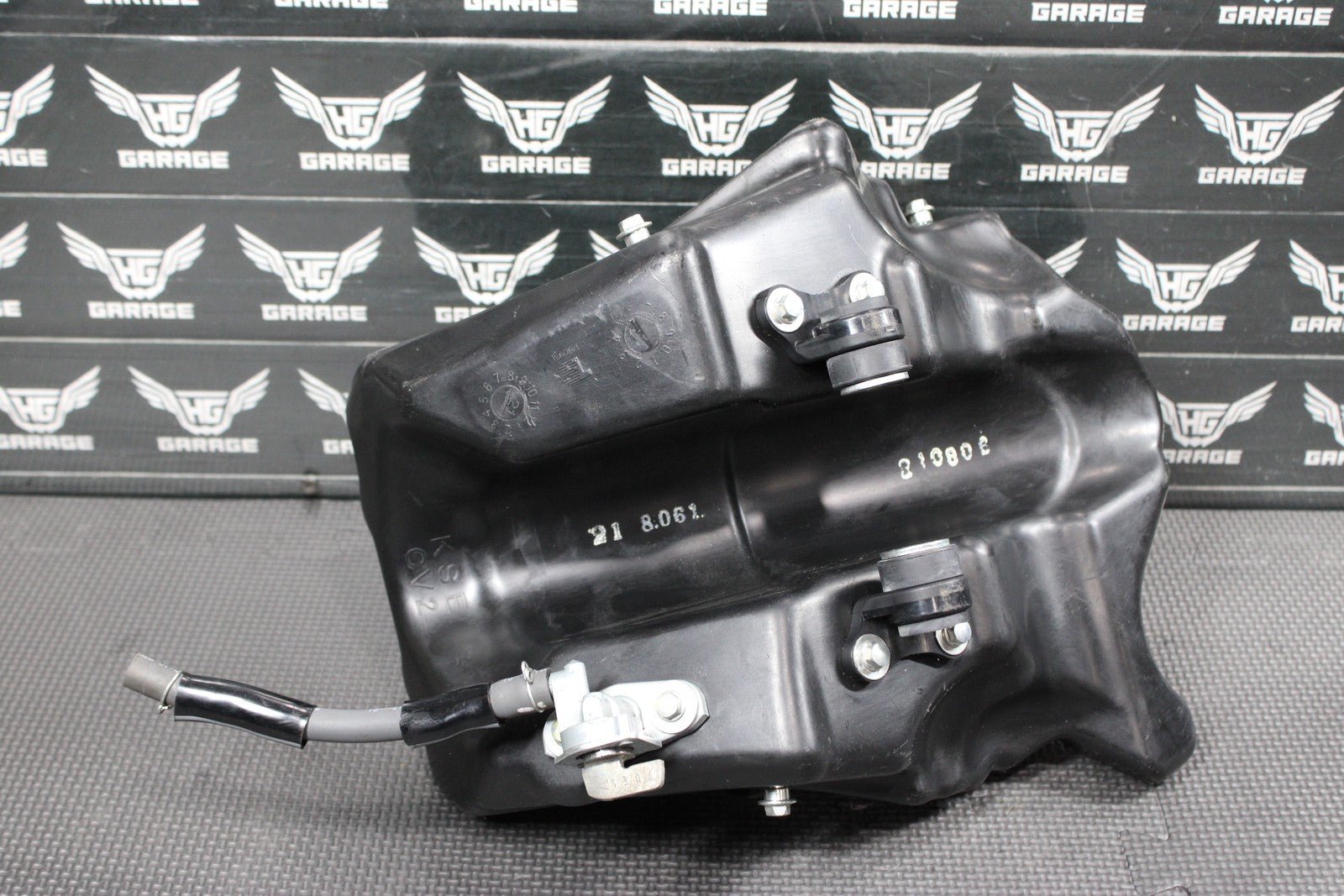 2022 HONDA 07 - 22 CRF150RB OEM GAS TANK FUEL CELL RESERVOIR 17510 - KSE - 000 MINT! - hggarage