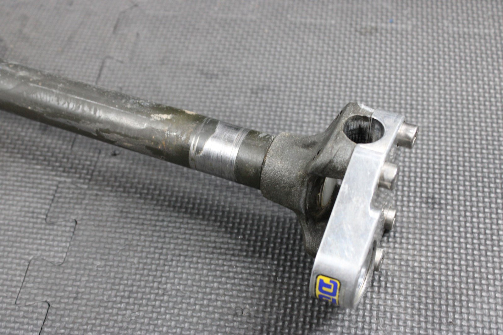 1991 87 - 06 YAMAHA BANSHEE 350 OEM STEERING STEM COLUMN BUSHING 3GG - 23813 - 20 - 00 - hggarage