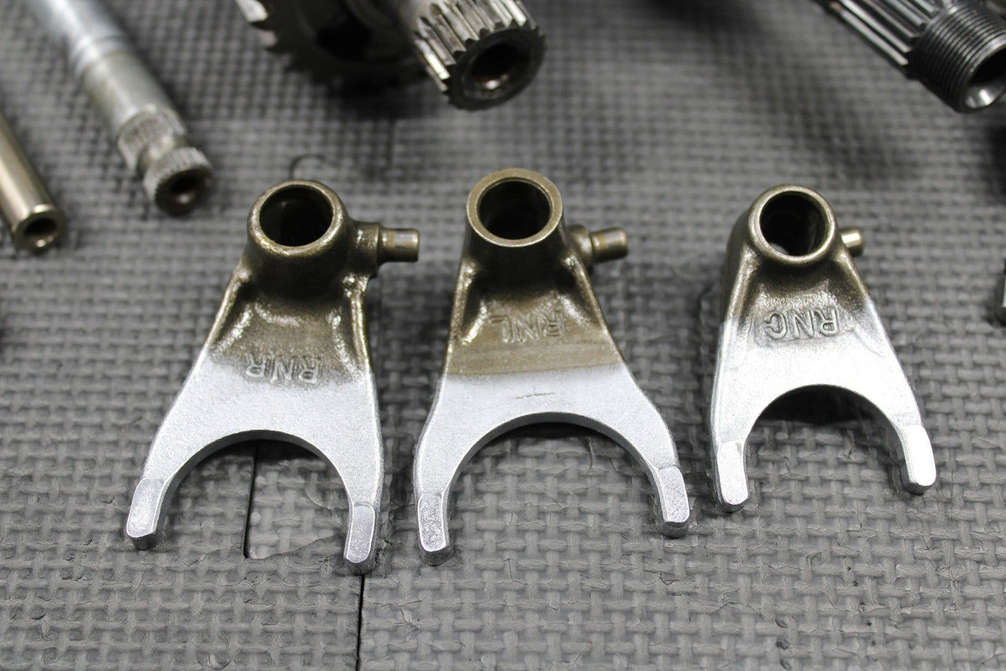 2008 HONDA CRF250R OEM TRANSMISSION TRANNY GEARBOX GEARS SHIFT FORKS NICE! - hggarage