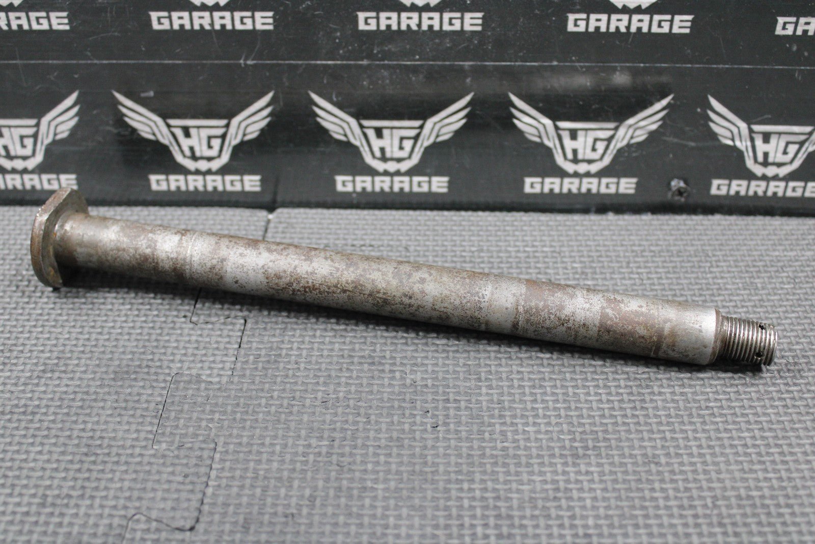 1996 KAWASAKI 93 - 02 KX125 KX250 REAR AXLE BACK WHEEL RIM PIVOT BOLT 41068 - 1343 - hggarage
