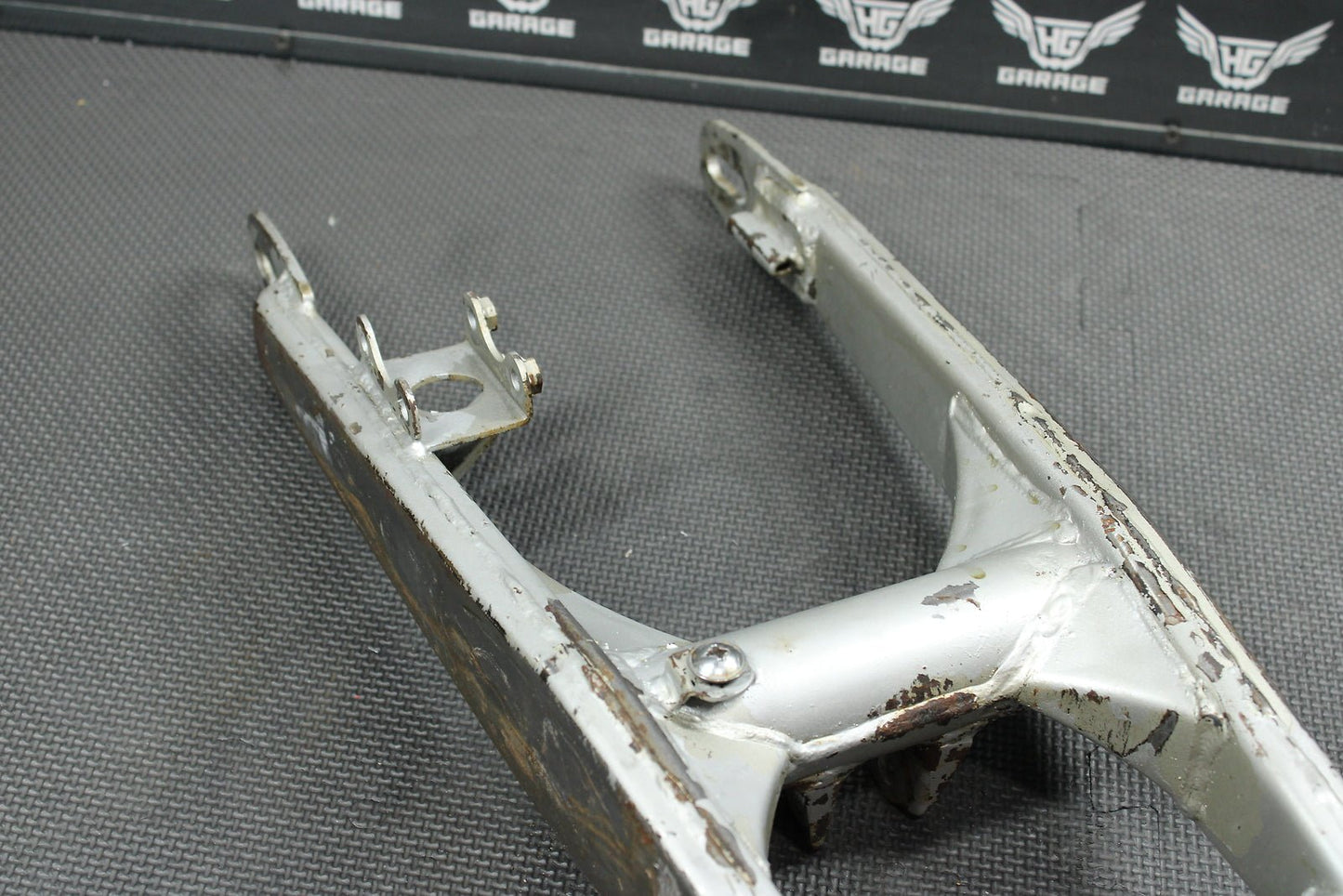 1998 Kawasaki KX60 OEM Swingarm Swing Arm Suspension 33001 - 1307 - Tx - hggarage