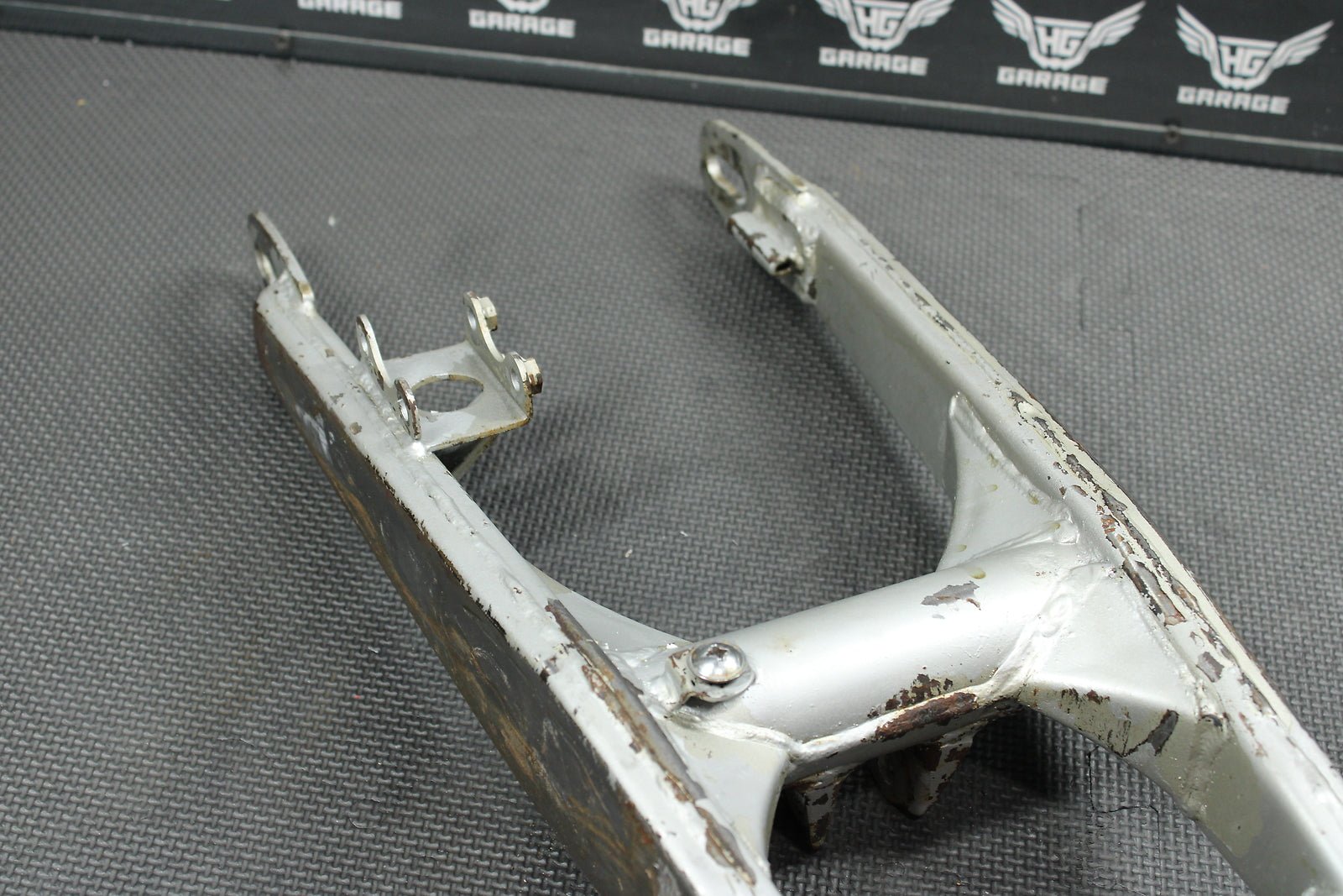 1998 Kawasaki KX60 OEM Swingarm Swing Arm Suspension 33001 - 1307 - Tx - hggarage