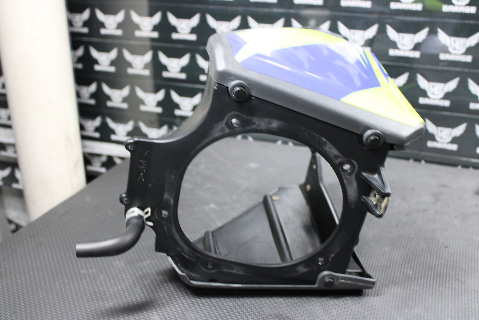 2002 YAMAHA WR250F YZ250F OEM AIR CLEANER CASE 5JG - 14401 - 00 - hggarage