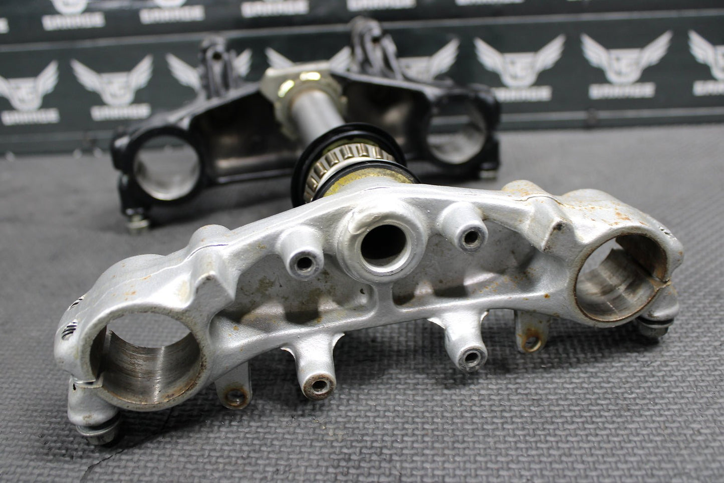 2001 Honda XR200R 90 - 02 OEM Front Fork Lower Upper Triple Tree Stem Bridge Clamp - hggarage