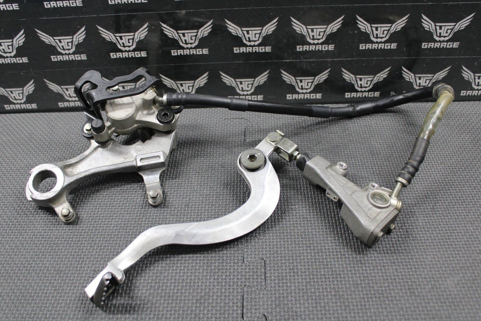 2020 SUZUKI RMZ250 OEM NISSIN REAR BACK BRAKE CALIPER MASTER CYLINDER LEVER GOOD - hggarage