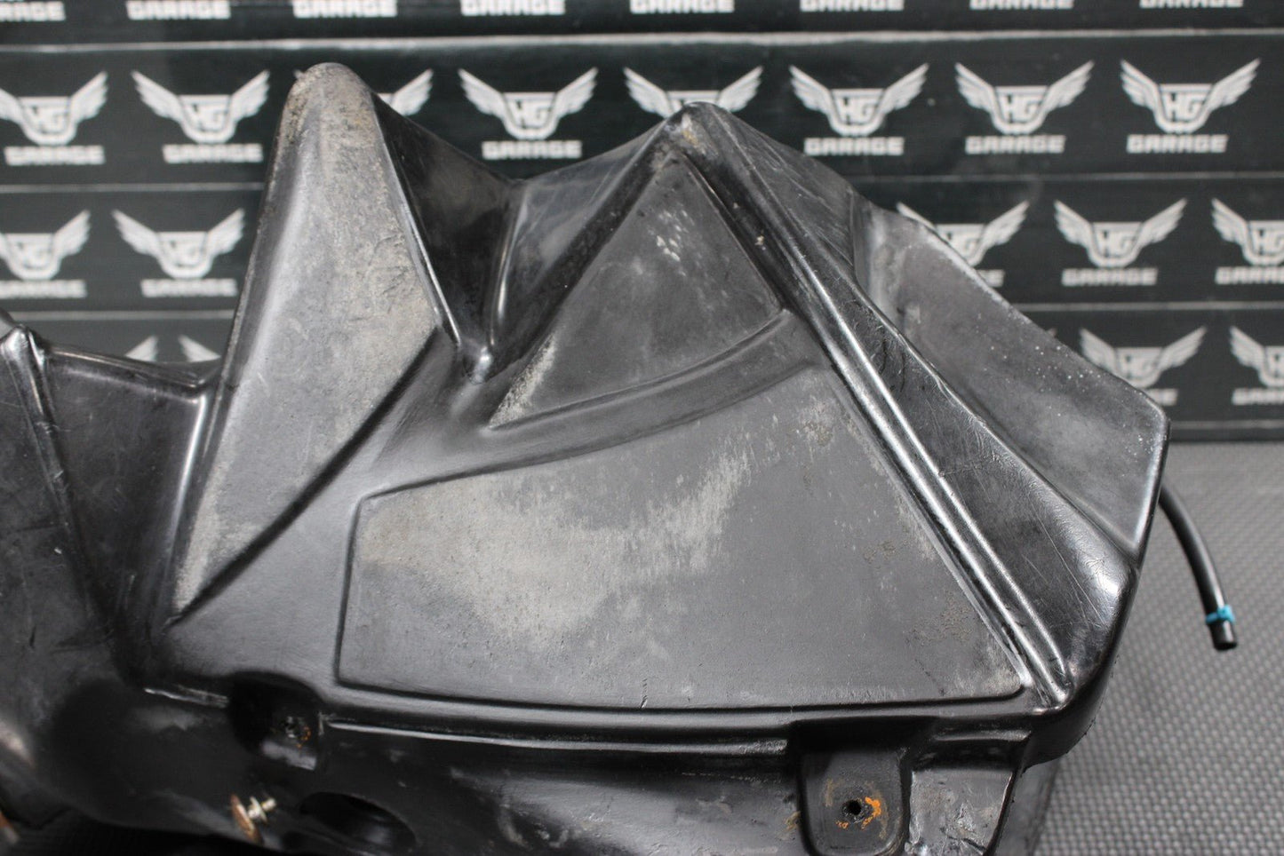 2000 KTM 250 EXC 12 LITER OEM GAS FUEL TANK CELL PETROL RESERVOIR 52307013000 - hggarage