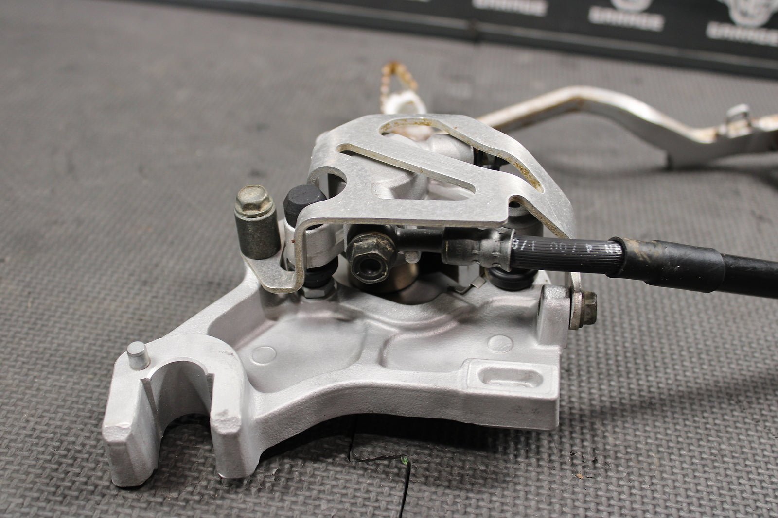 2001 Honda XR250R OEM Nissin Rear Back Brake Caliper Master Cylinder Lever - hggarage