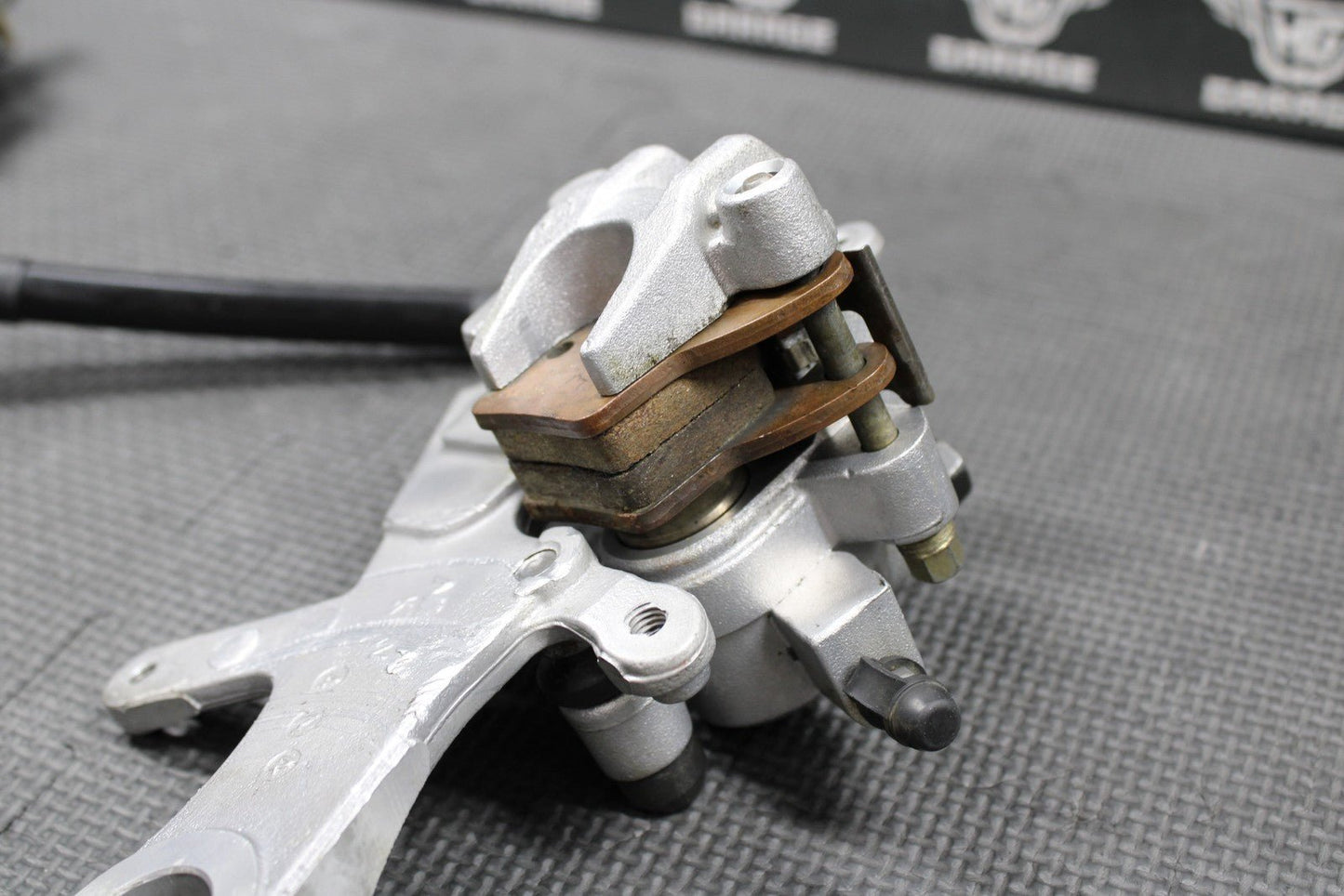 2005 HONDA 05 - 07 CRF450R OEM REAR BACK BRAKE CALIPER MASTER CYLINDER LEVER ASSY - hggarage
