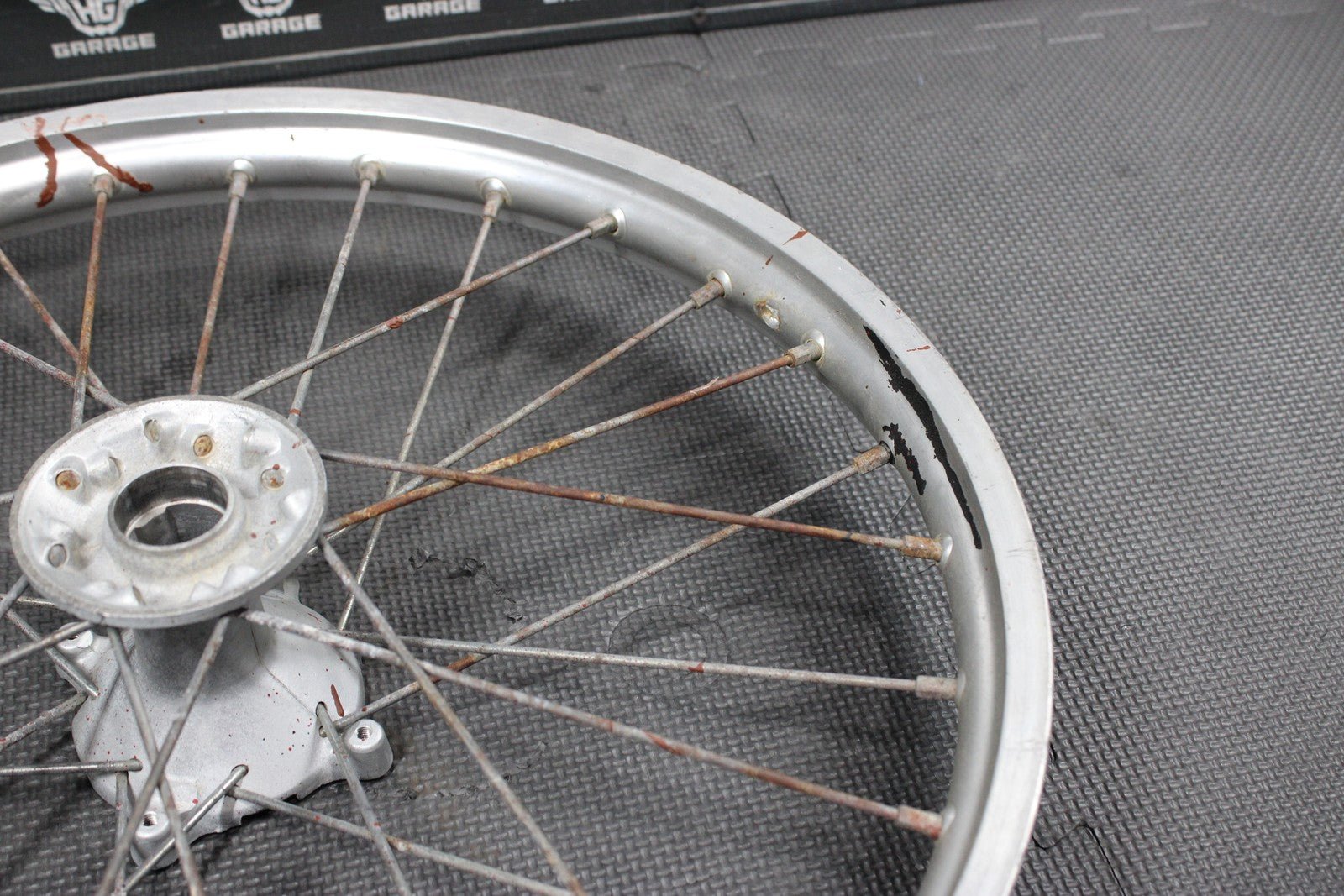 2001 HONDA 96 - 02 CR80RB 19" BIGWHEEL OEM FRONT WHEEL RIM HUB 44650 - GBF - 861 - hggarage
